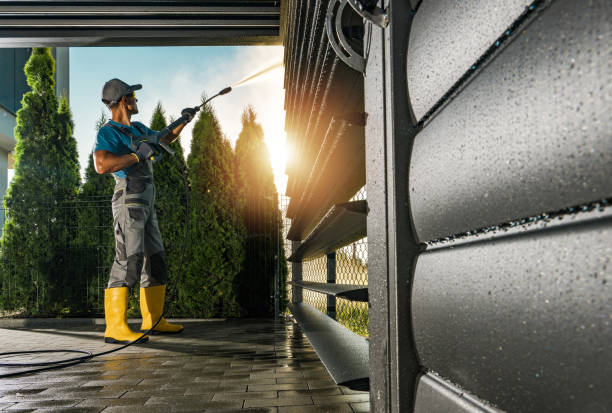 Playground Equipment Cleaning in Davis, CA